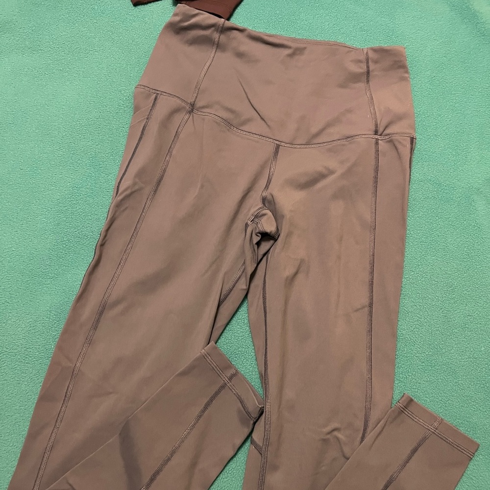 Victoria Secret Sport Grey pocket leggings